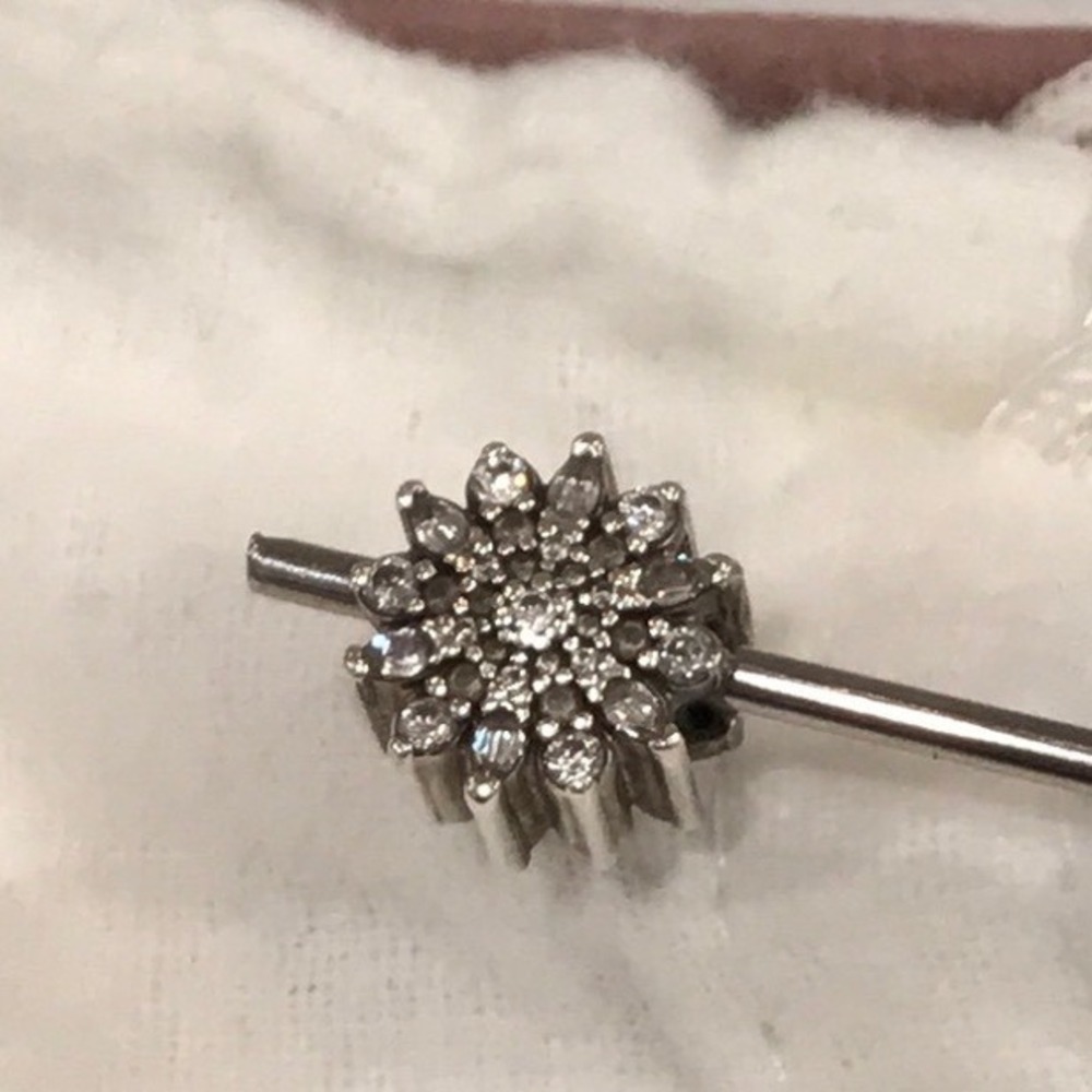 Pandora Ice crystal charm ✨
